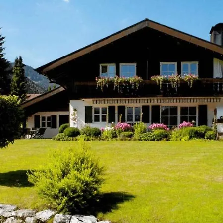 Apartment Braun Bolsterlang